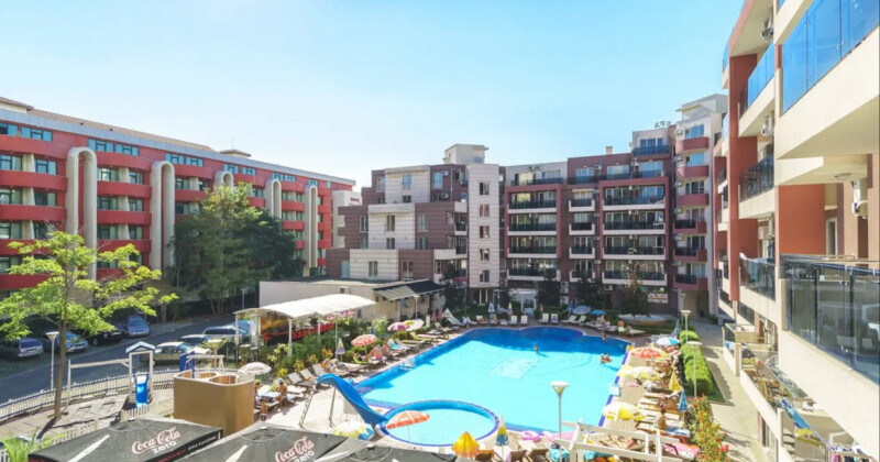 Sommerferie i Sunny Beach fra 2224 DKK