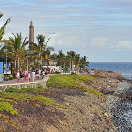 Travolo holder pause !